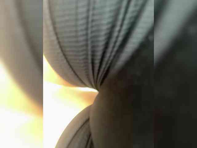 LucyRouse webcam