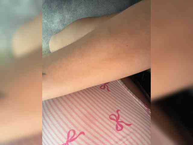 LucyRouse webcam