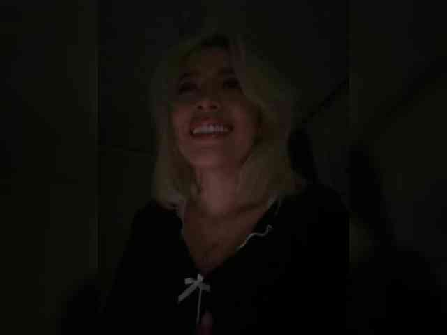 LucyRouse webcam