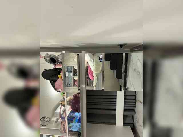 LucyRouse webcam