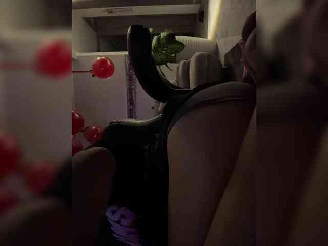 LucyRouse webcam