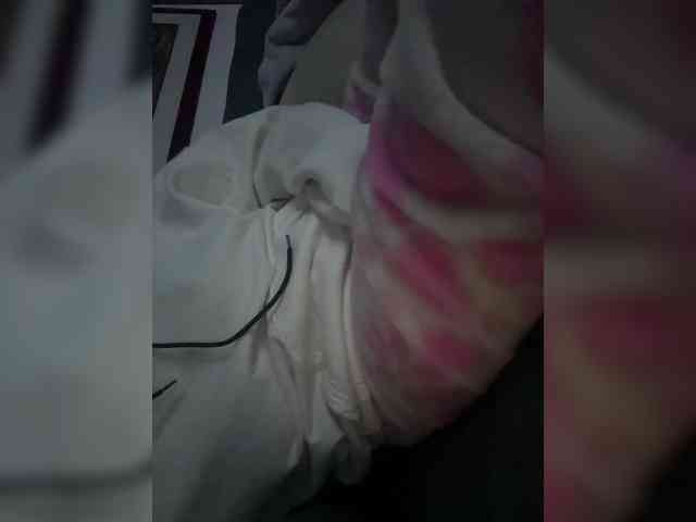 LucyRouse webcam