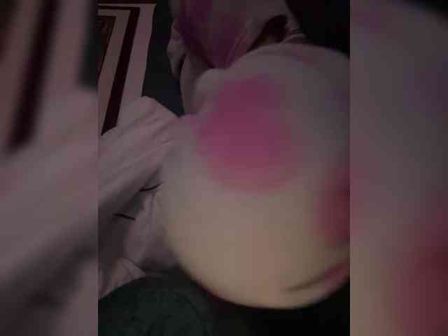 LucyRouse webcam