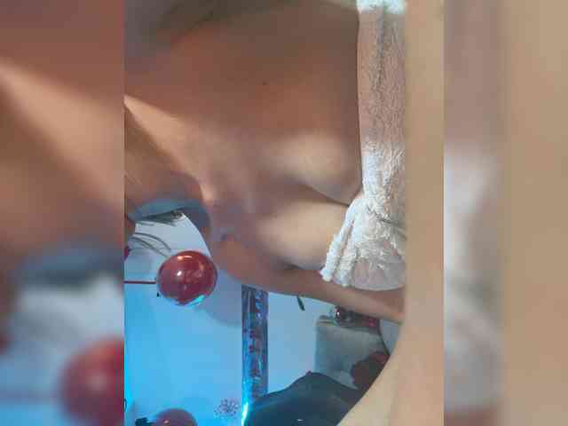 LucyRouse webcam