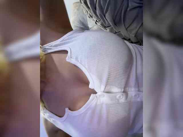 LucyRouse webcam