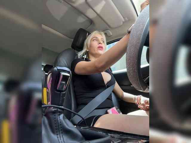nude amateur webcam Lucygirl-
