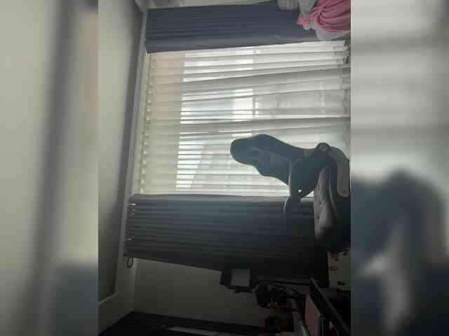 LucyRouse webcam
