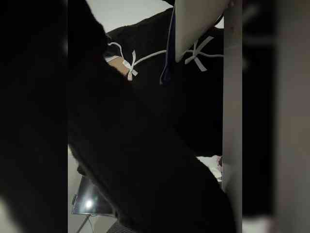 LucyRouse webcam