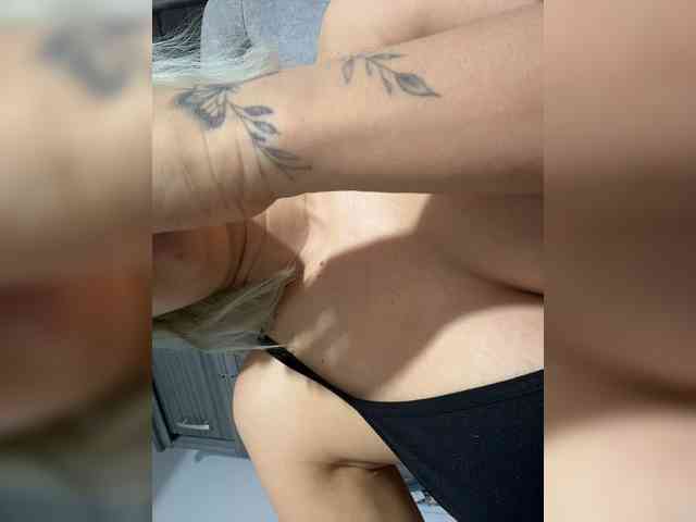 LucyRouse webcam