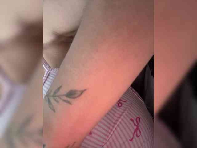 LucyRouse webcam