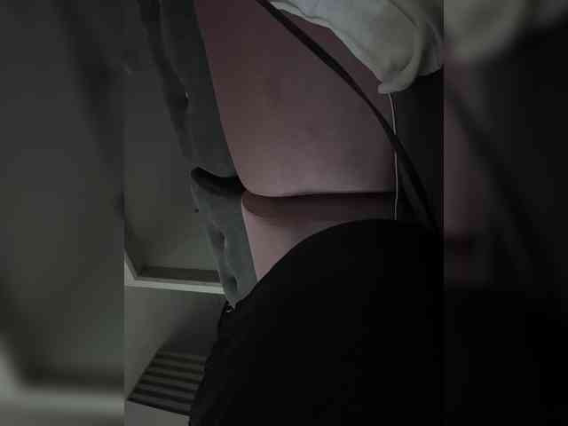 LucyRouse webcam