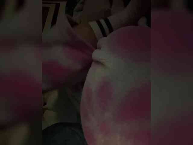 LucyRouse webcam