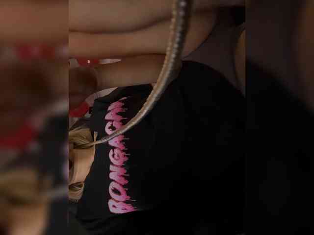 LucyRouse webcam