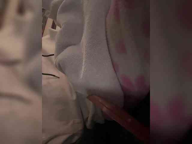 LucyRouse webcam