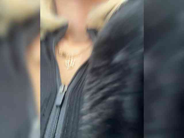 LucyRouse webcam