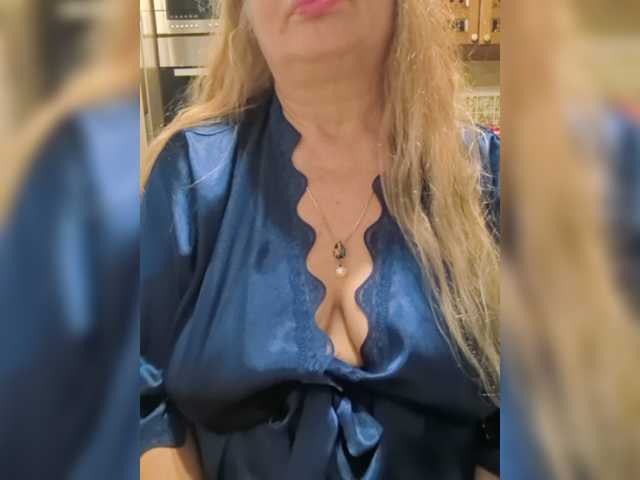 Marionaa, live now on BongaCams