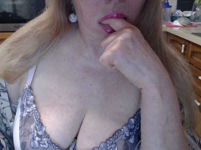 Marionaa's BongaCams show and profile