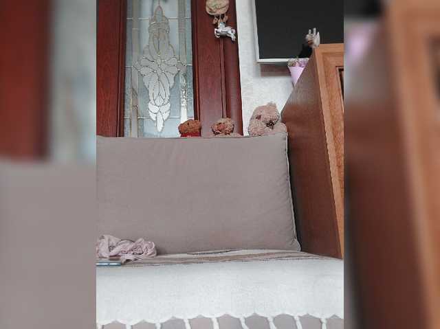 MonaMonako live cam preview