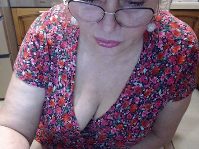 Marionaa's BongaCams show and profile