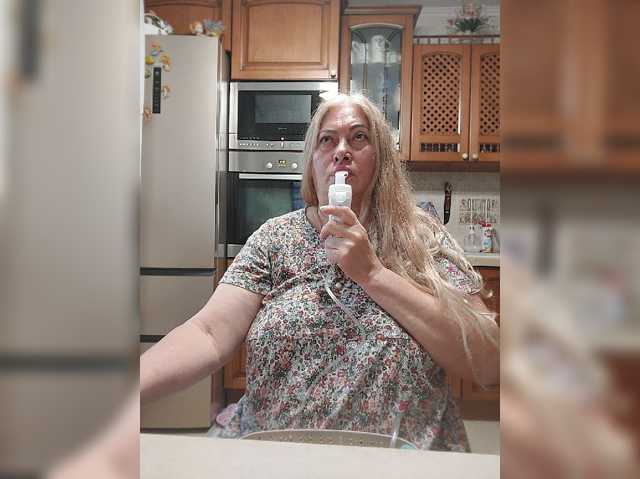 Marionaa, en directo ahora en BongaCams