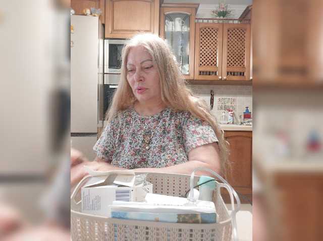 Marionaa, live now on BongaCams