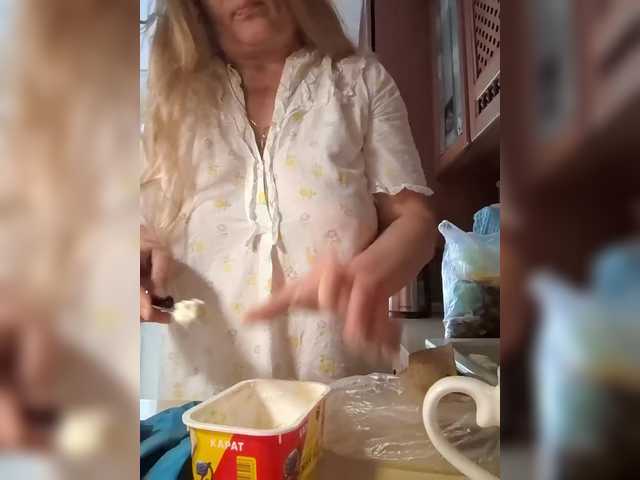 Marionaa live webcam show