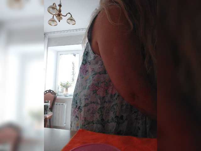 Marionaa live cam on BongaCams