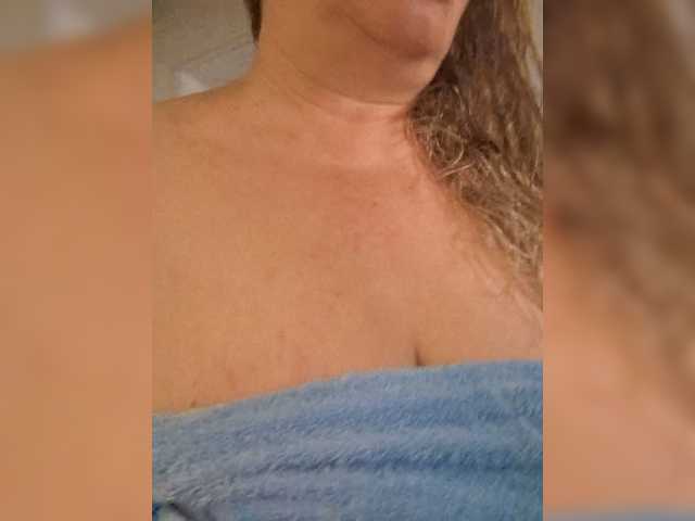 Marionaa live webcam show
