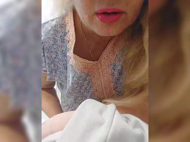 Marionaa live cam on BongaCams