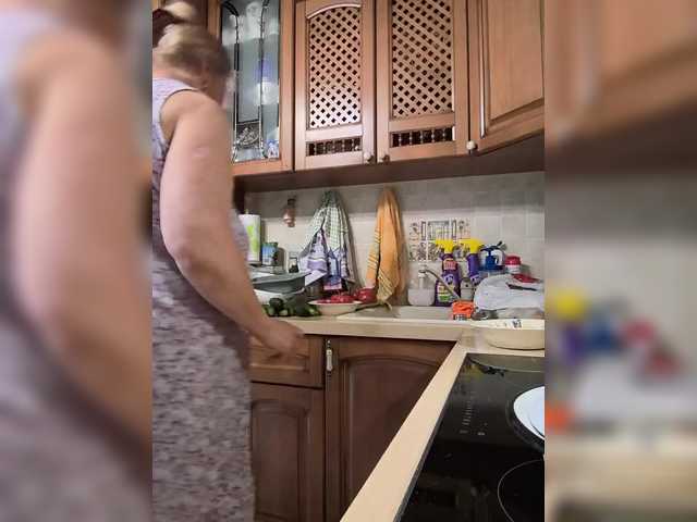 Marionaa live webcam show