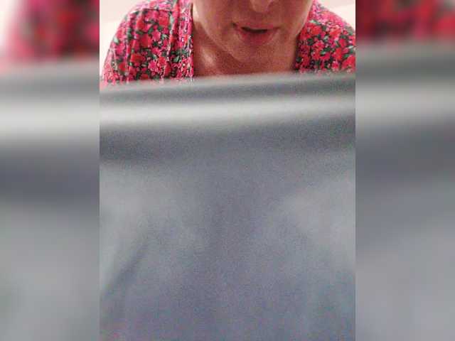MonaMonako live cam preview