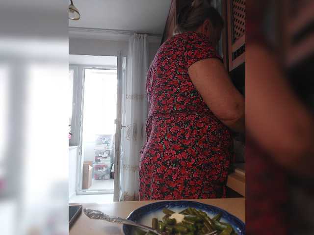 MonaMonako live cam preview
