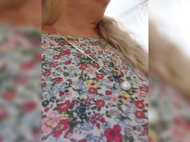 Marionaa, live now on BongaCams