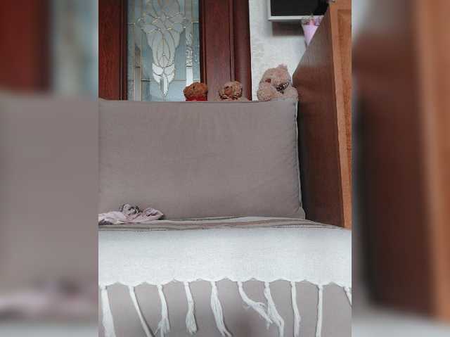 MonaMonako live cam preview