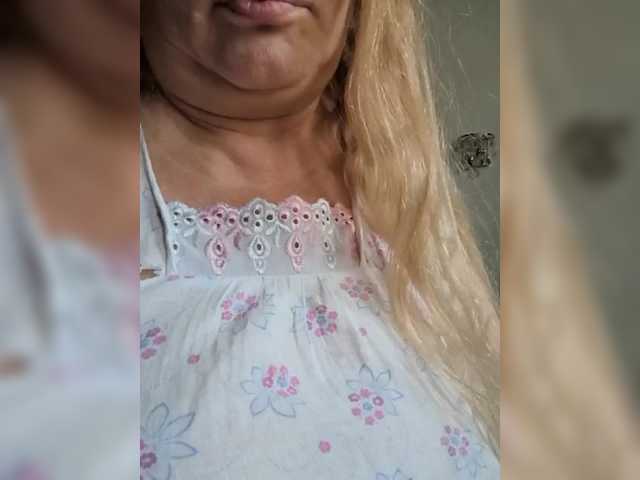 Marionaa, 59 y/o - Live Cam on BongaCams