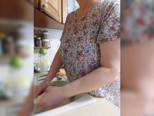 Marionaa, en directo ahora en BongaCams