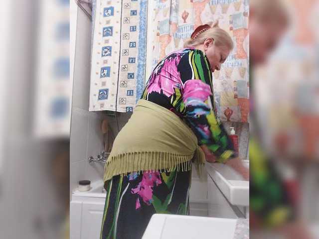 MonaMonako live cam on BongaCams