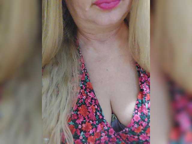 Marionaa live cam on BongaCams
