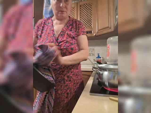 Marionaa live female cam on bongacams