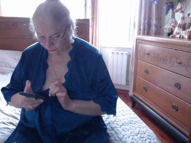 Marionaa Live Webcam on BongaCams