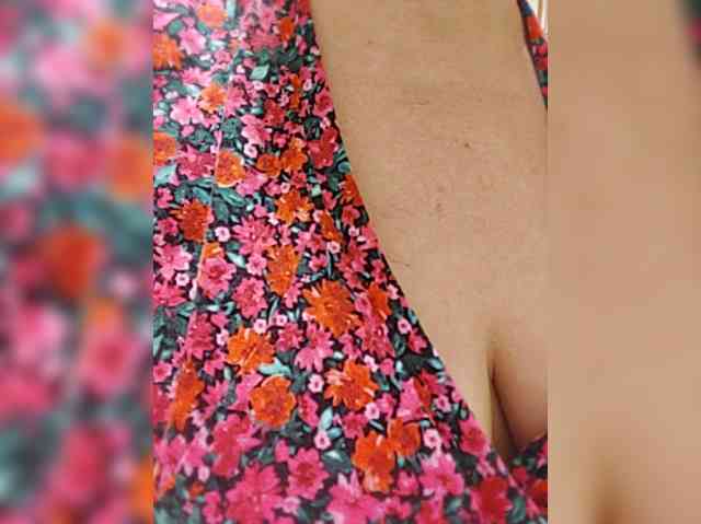 Marionaa live female cam on bongacams