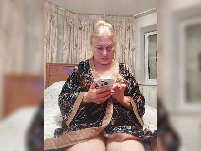 Marionaa live female cam on bongacams