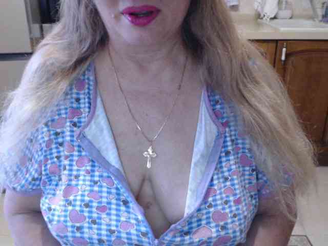Marionaa Live Webcam on BongaCams