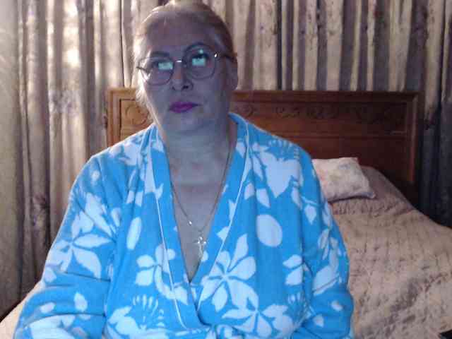 Marionaa live female cam on bongacams