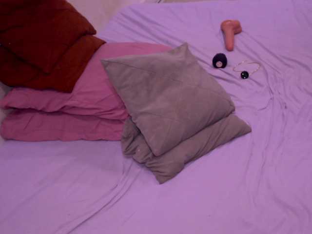 MiaCP live cam on BongaCams