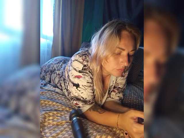 Tanysha-1 live webcam show