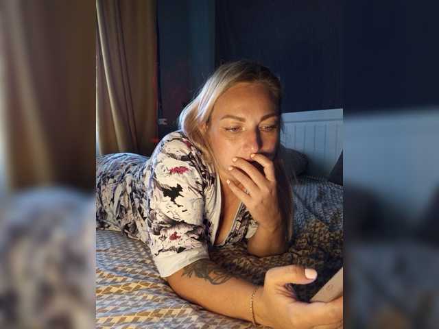 Tanysha-1 live webcam show