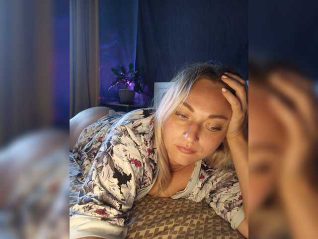 Tanysha-1 live webcam show