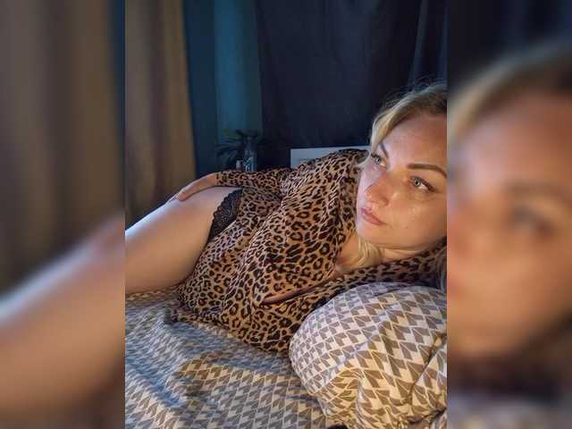 tanysha-1 live sex