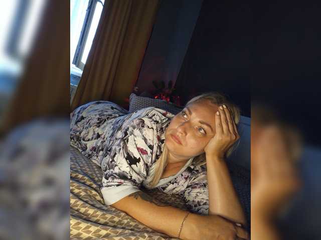 Tanysha-1 live webcam show